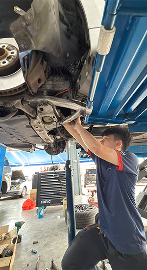Battery Repair & Replacement